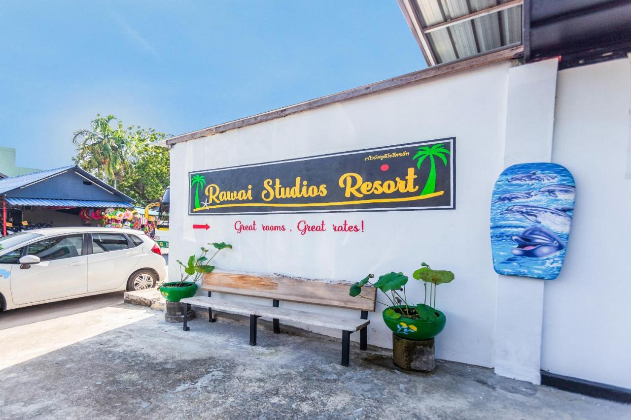 Oyo 450 Rawai Studios Resort Esterno foto